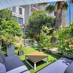 Paulette Mezzanine - 500m From The * Cannes