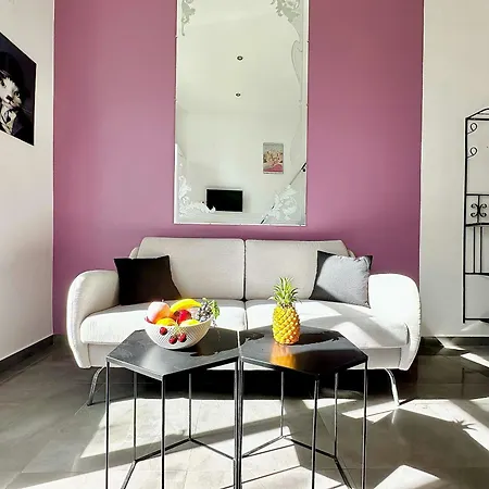 Apartament Paulette Mezzanine - 500m From The