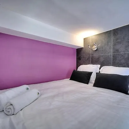 Apartament Paulette Mezzanine - 500m From The